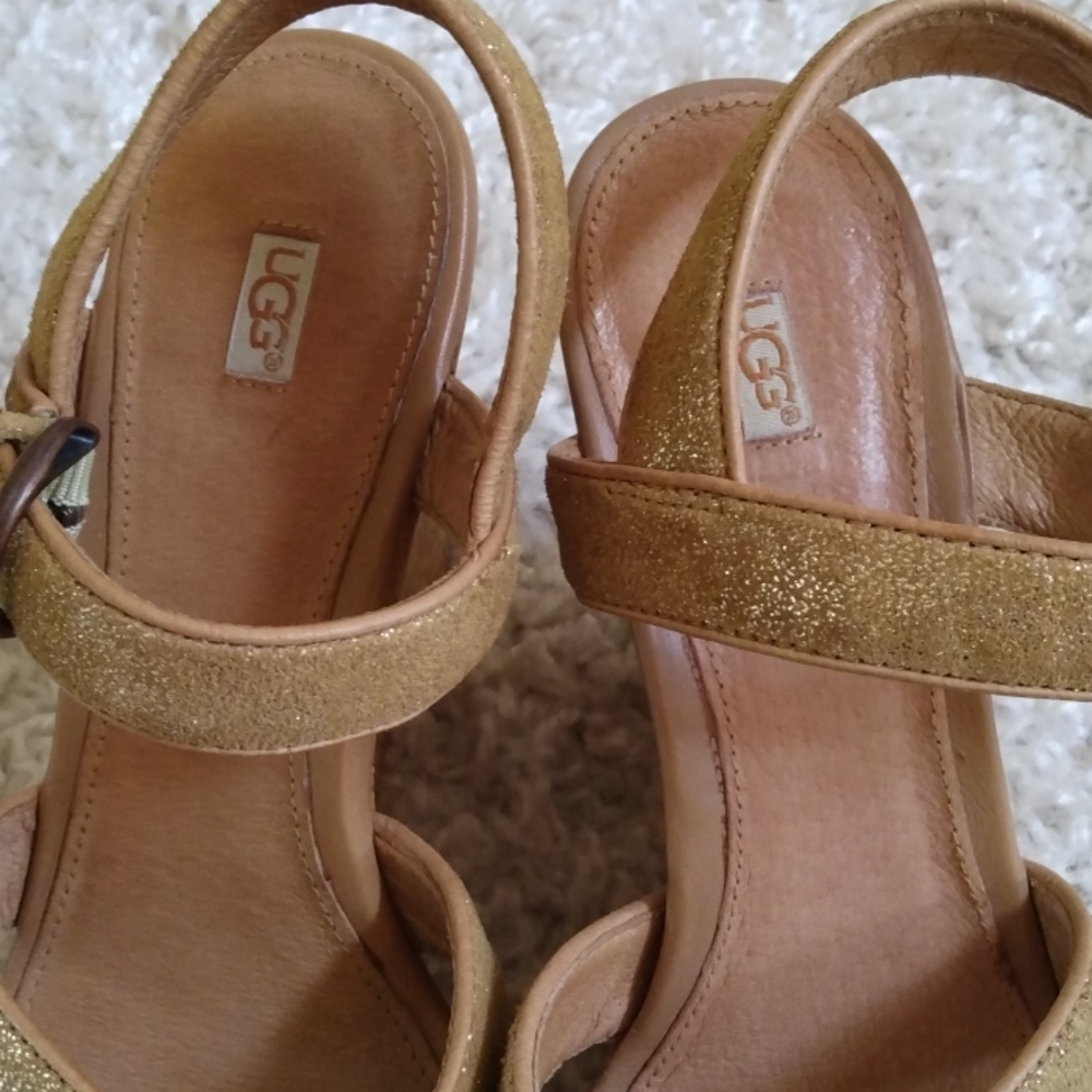 Ugg Platform Shoes - image 6